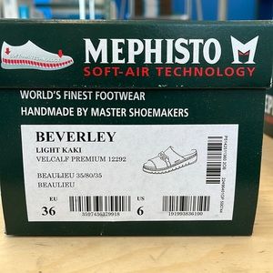 BRAND NEW IN ORIGINAL BOX Mephisto Beverley women’s sandal, light khaki, size 6